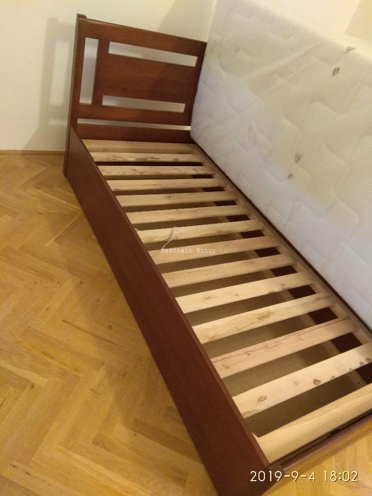 Bükk ágy