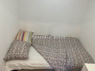 3BC6EFF4-4493-409F-BD6B-4FE1B057659C